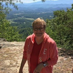 Meet your Posher, Vicky